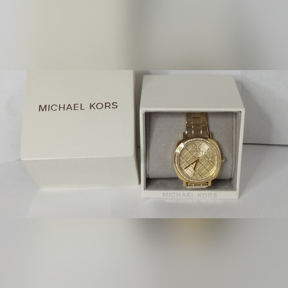 Michael Kors MK3989 Ladies Nia Watch